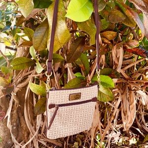 TOMMY HILFIGER Crossbody Bag